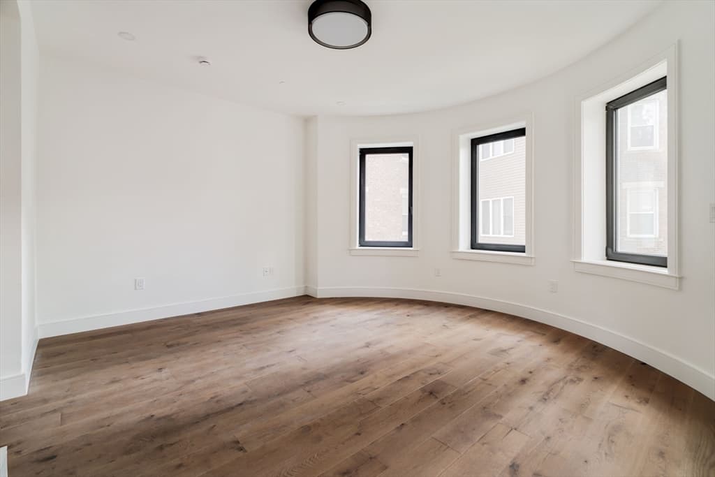 79 Park St # 1, Brookline MA 02446 photo 36