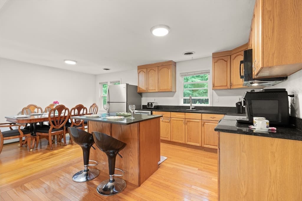 5 Gannett Ter, Sharon MA 02067 photo 2