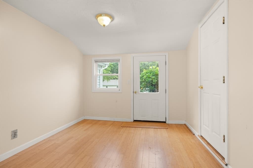 5 Gannett Ter, Sharon MA 02067 photo 9