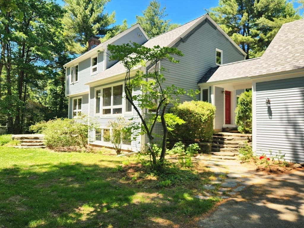 494 Station Rd, Amherst MA 01002 photo 3
