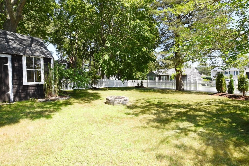 14 Prospect St, Wareham MA 02532 photo 2