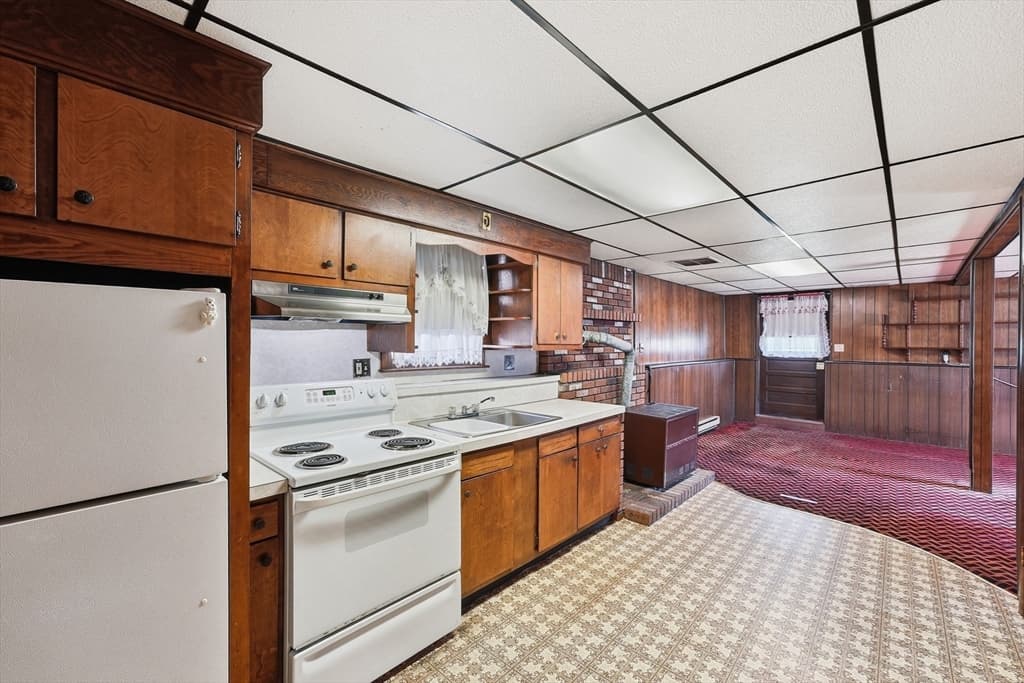619 East St, Ludlow MA 01056 photo 30