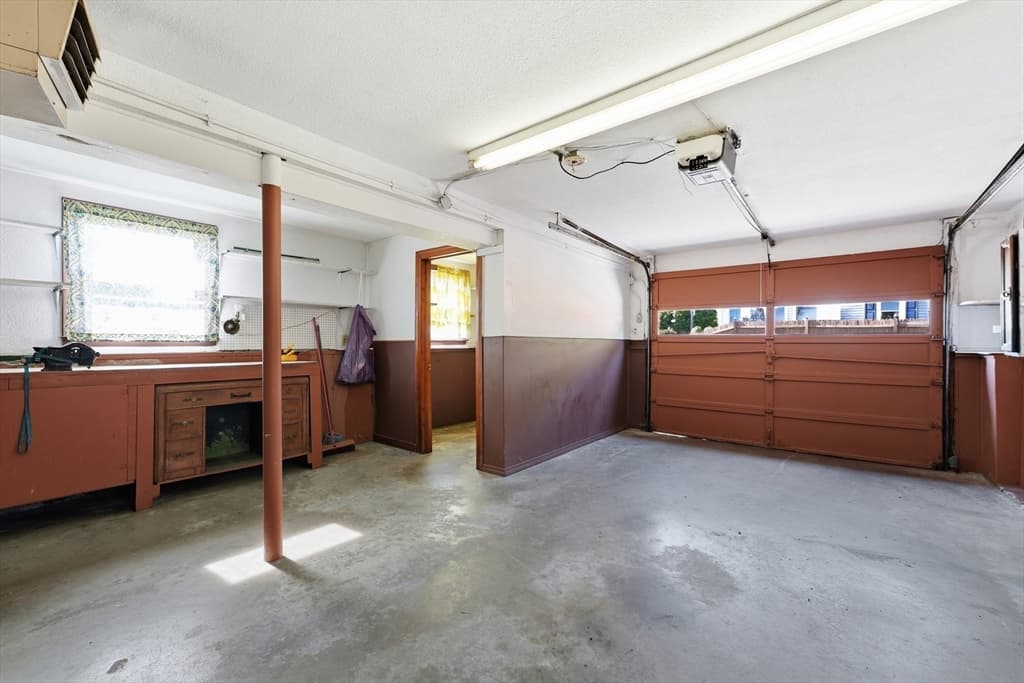 619 East St, Ludlow MA 01056 photo 33