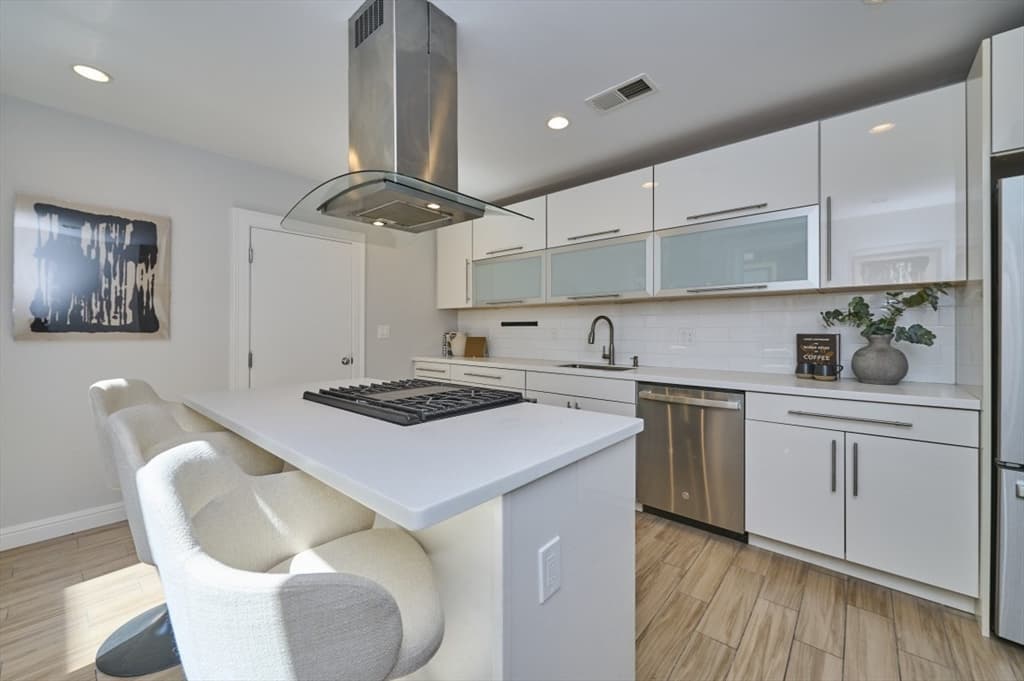 20 Marie Ave # 2, Cambridge MA 02139 photo 6