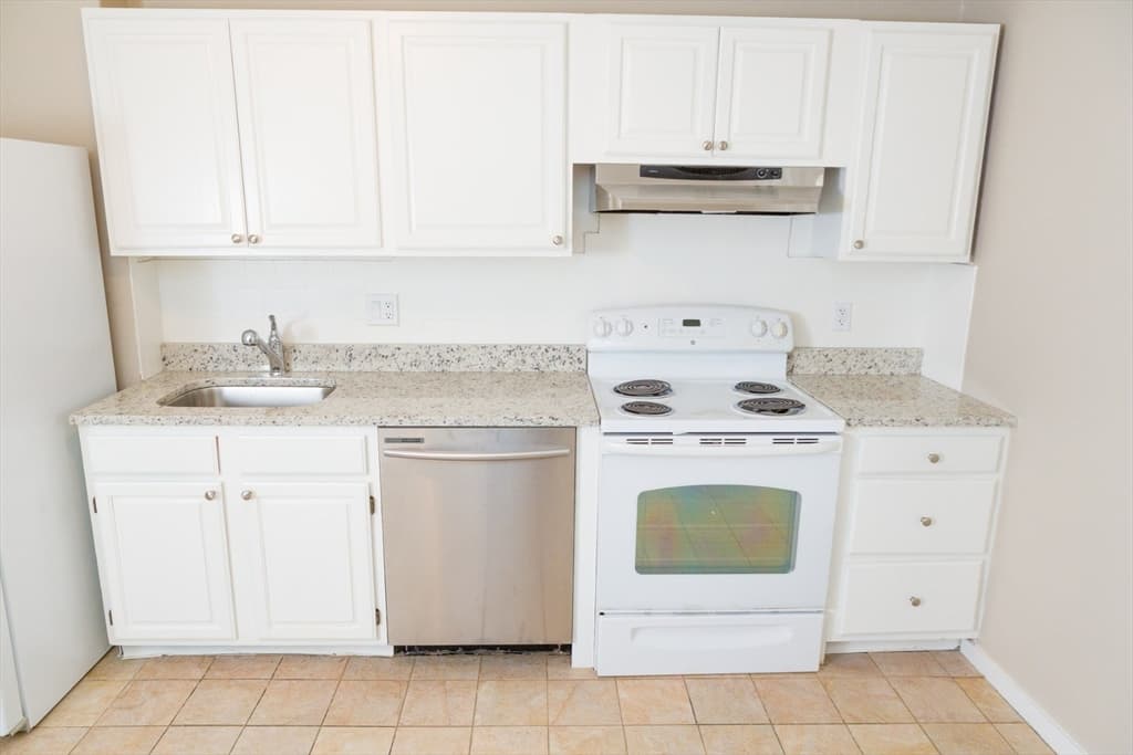 41 Marion St, Boston MA 02128 photo 6