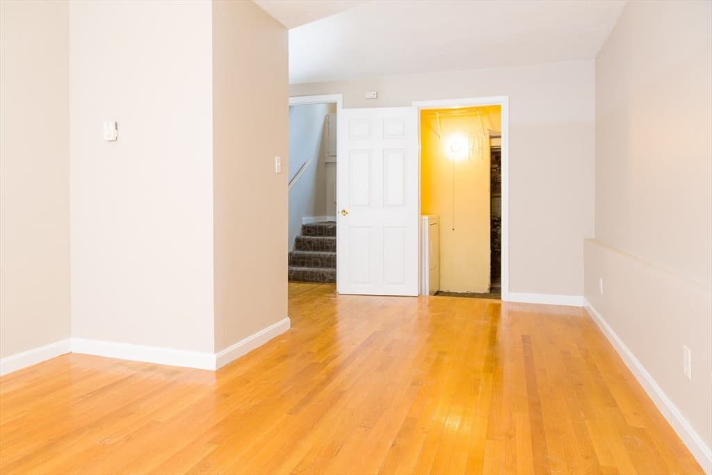 41 Marion St, Boston MA 02128 photo 7