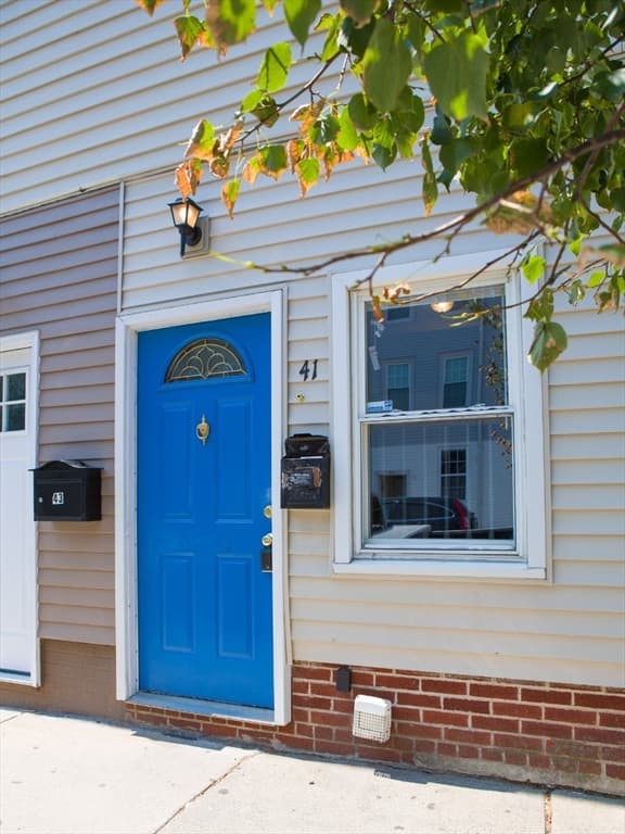 41 Marion St, Boston MA 02128 photo 18