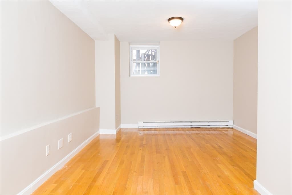 41 Marion St, Boston MA 02128 photo 8