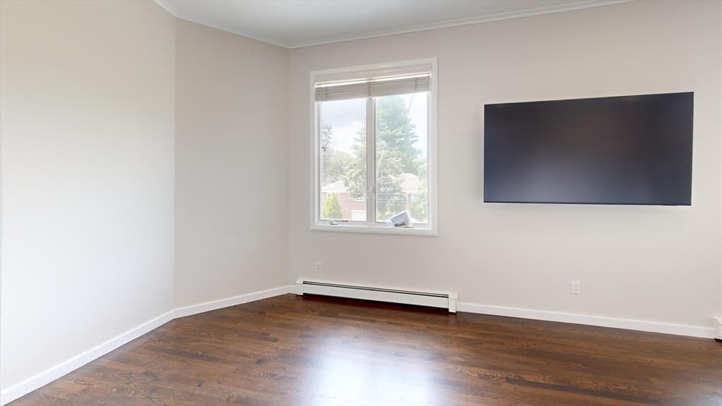 56 Cynthia Rd, Newton MA 02459 photo 3