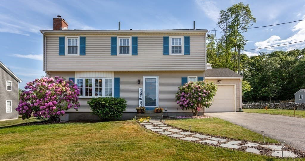 583 Whetstone Hill Rd, Somerset MA 02726 photo 2