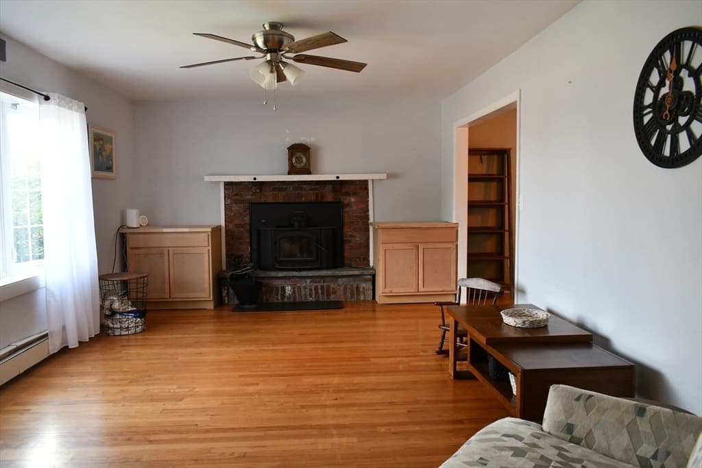 583 Whetstone Hill Rd, Somerset MA 02726 photo 10