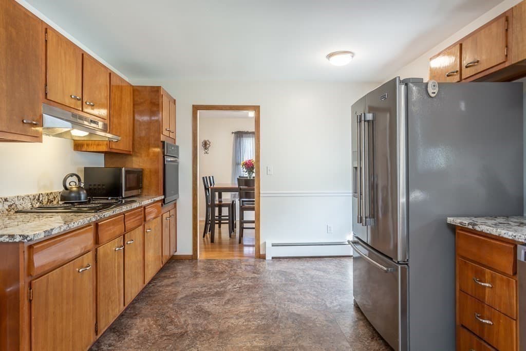 583 Whetstone Hill Rd, Somerset MA 02726 photo 14