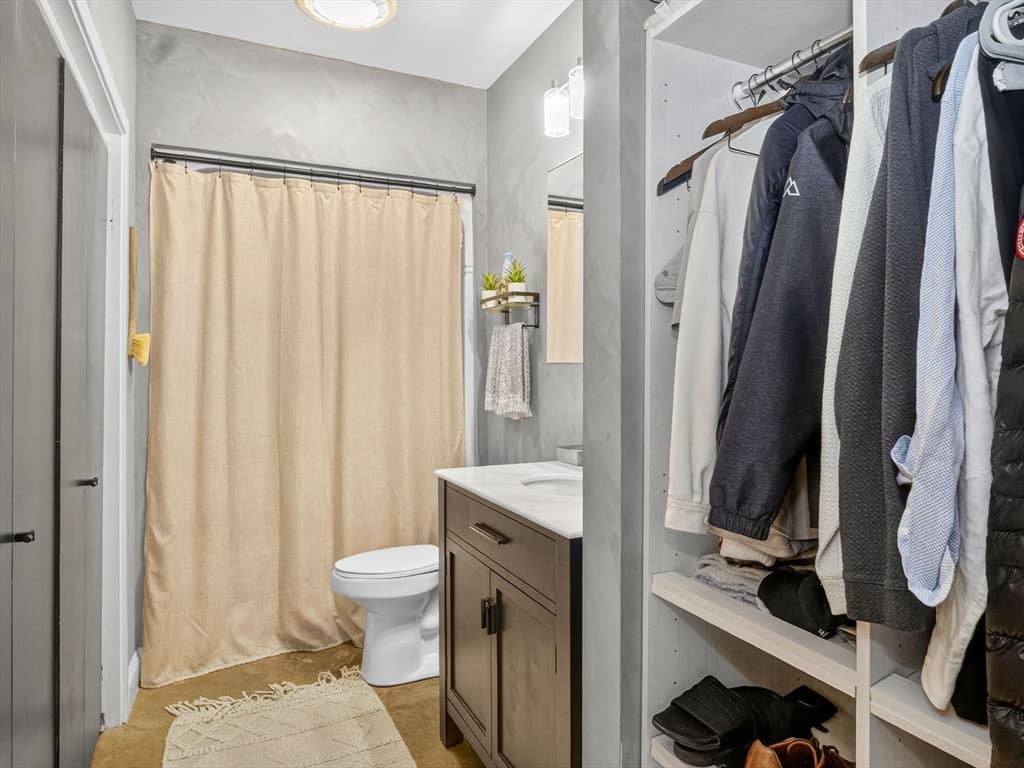 7 Crombie St # 4, Salem MA 01970 photo 8