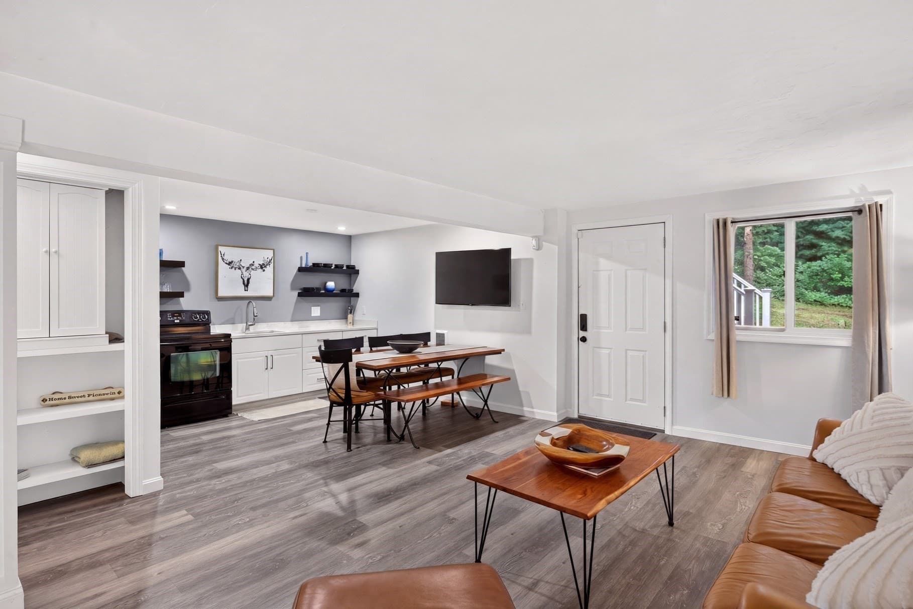 Multi Family at 8 Theatre Dr, Falmouth MA 02536, Falmouth, photo 26 of 42