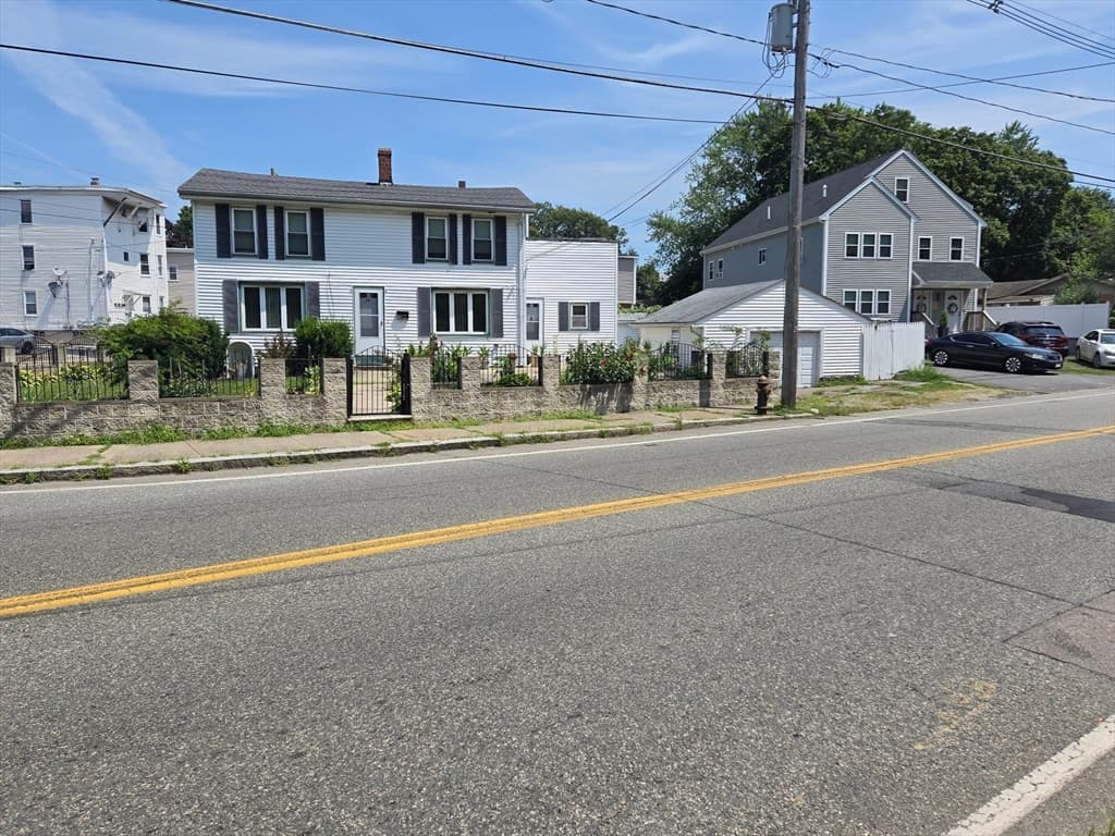 78 Summer St, Brockton MA 02302
