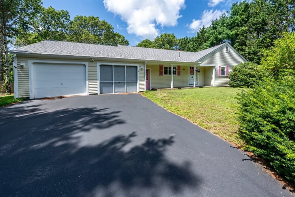 61 White Oak Trl, Barnstable MA 02632 photo 2