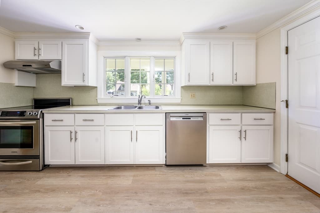 61 White Oak Trl, Barnstable MA 02632 photo 6