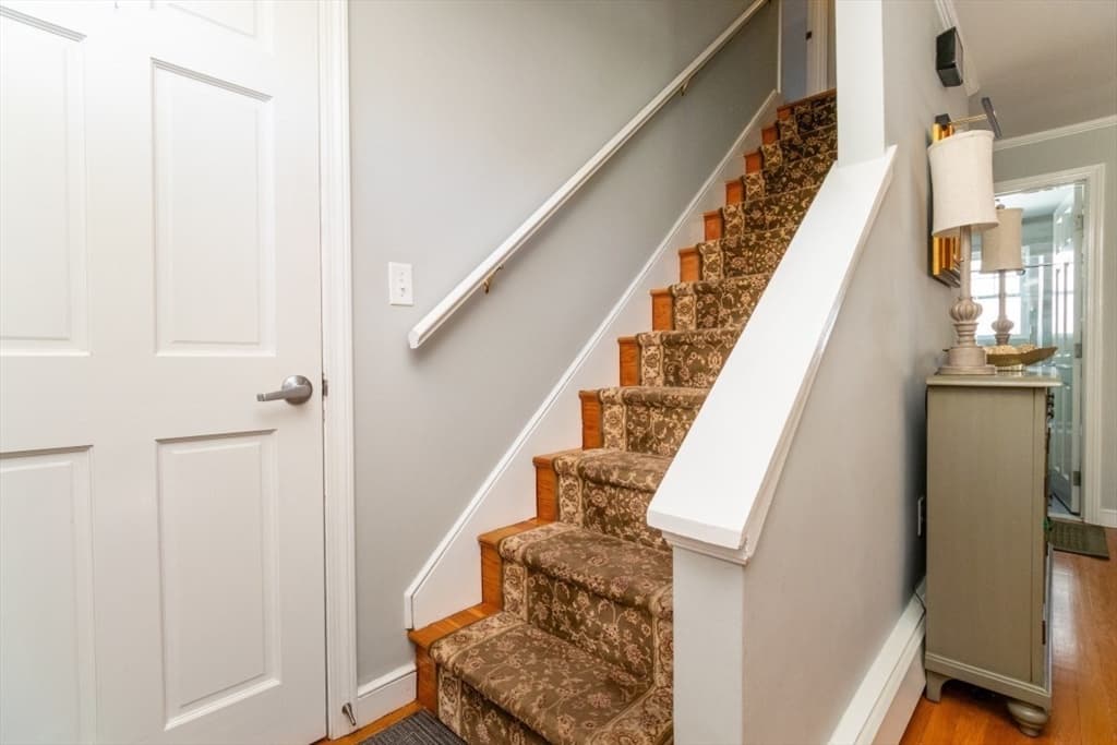 35 Rosaria St, Boston MA 02122 photo 21