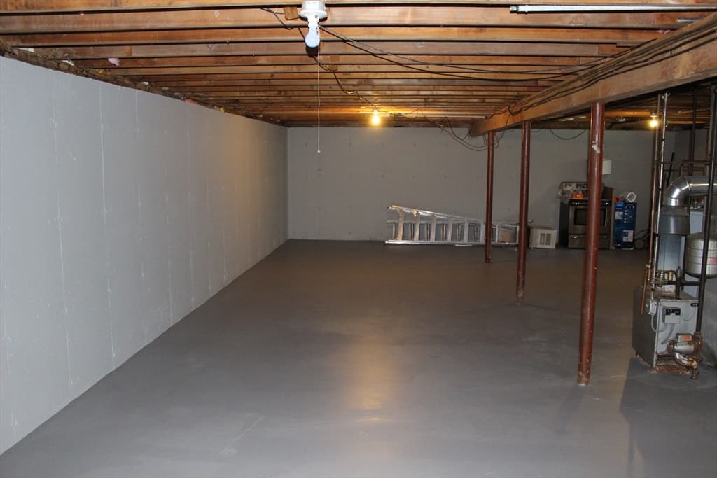 206 Debbie Drive, Leominster MA 01453 photo 27