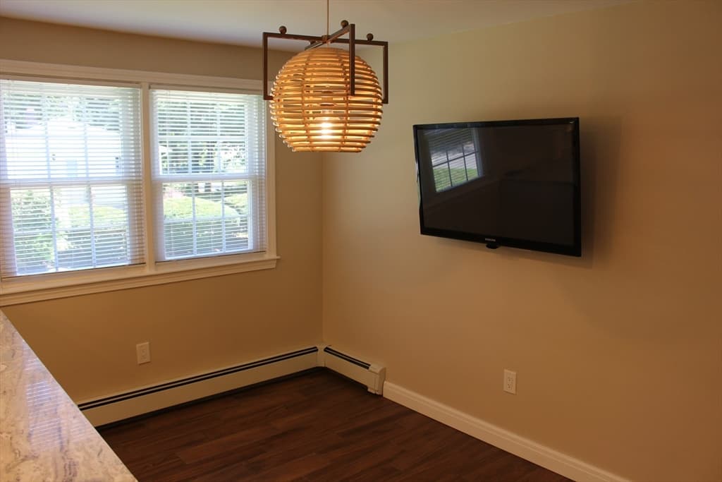 206 Debbie Drive, Leominster MA 01453 photo 7