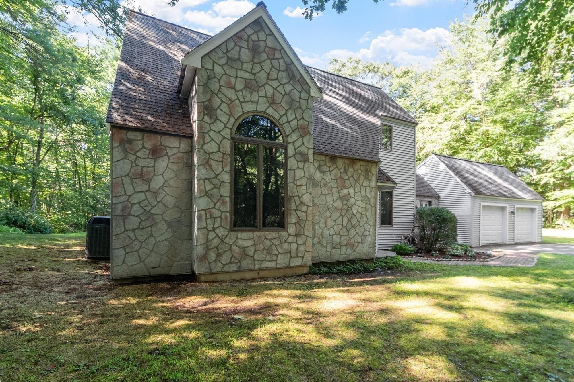 Single Family Residence at 140 Thurlow Street, Georgetown MA 01833, Georgetown, photo 10 of 41