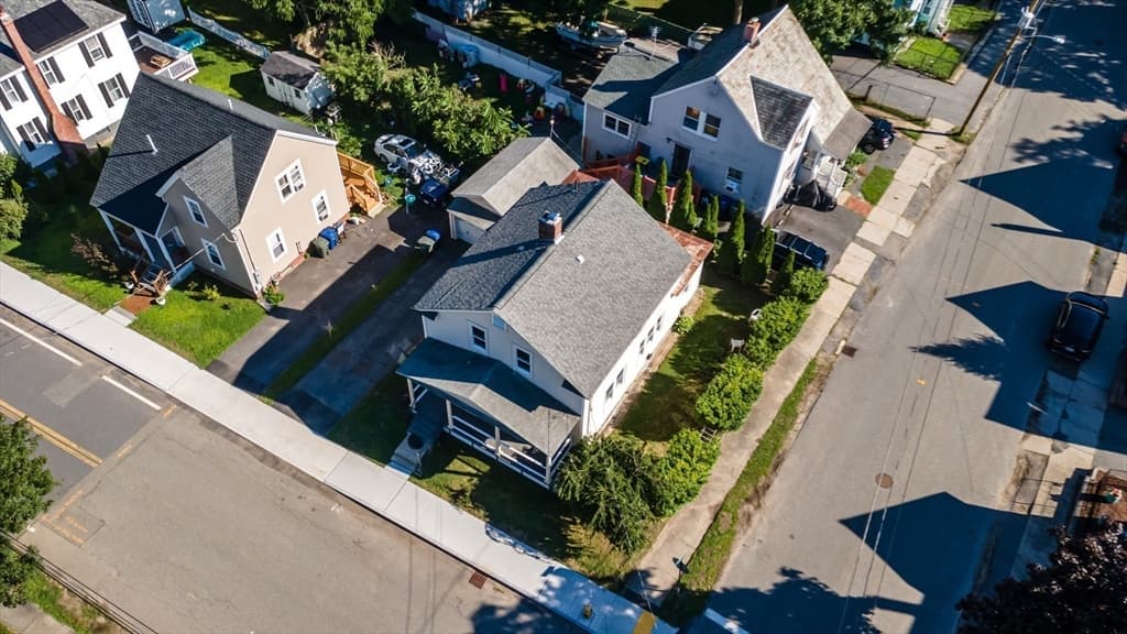 178 Walnut St, Leominster MA 01453 photo 6