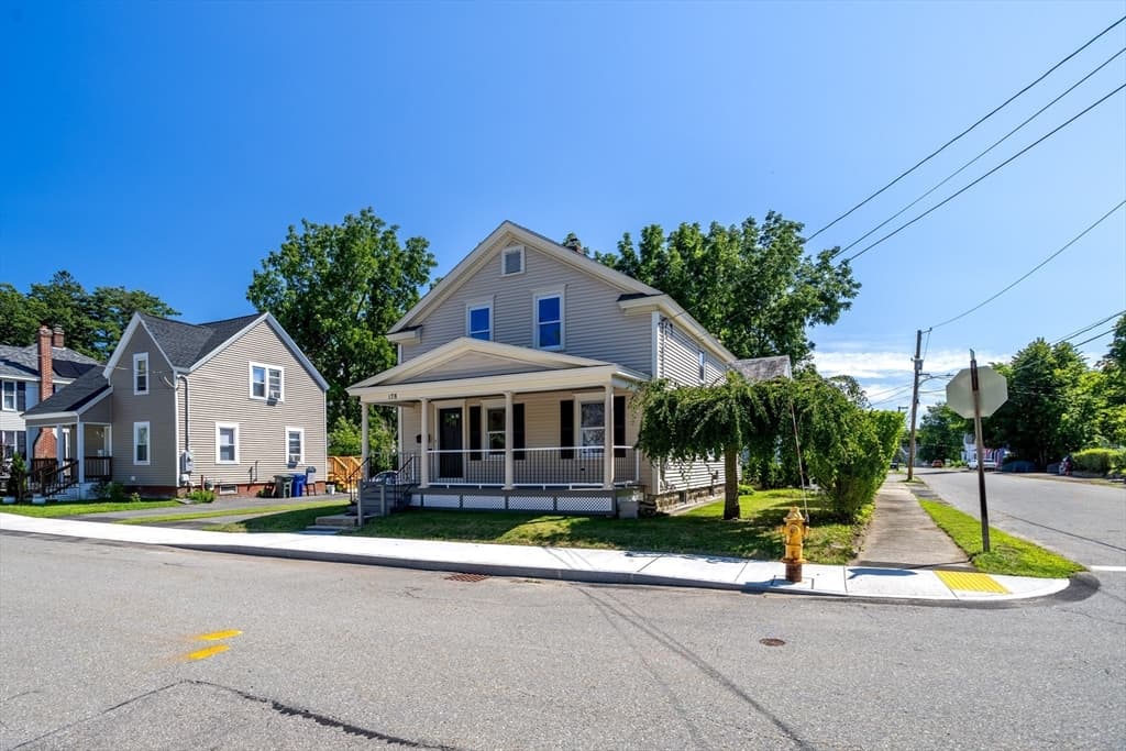 178 Walnut St, Leominster MA 01453 photo 3