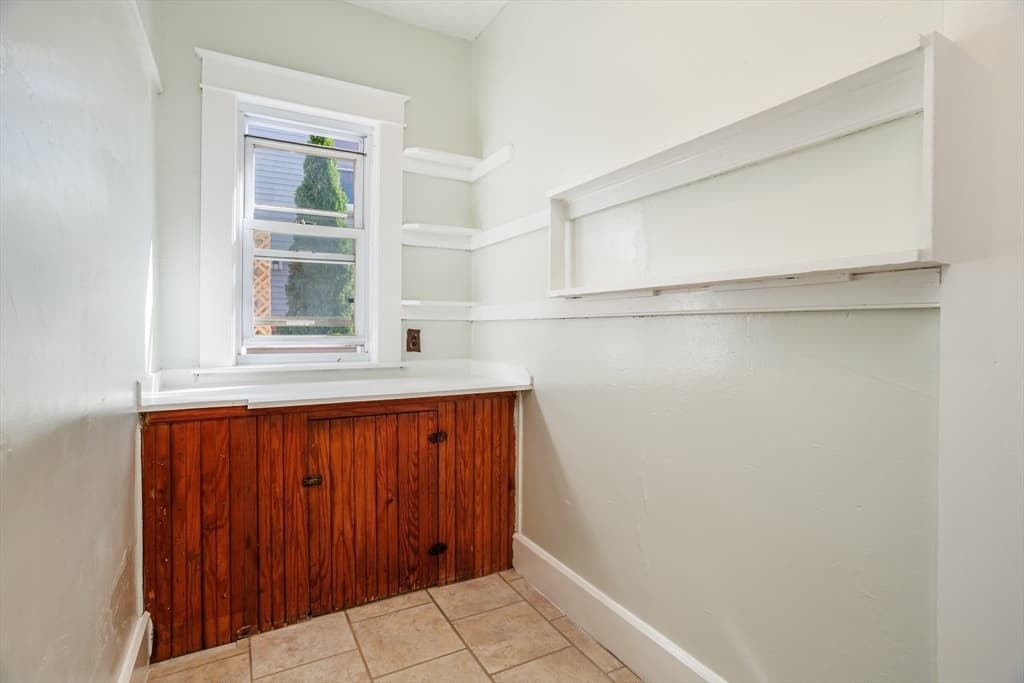 178 Walnut St, Leominster MA 01453 photo 38