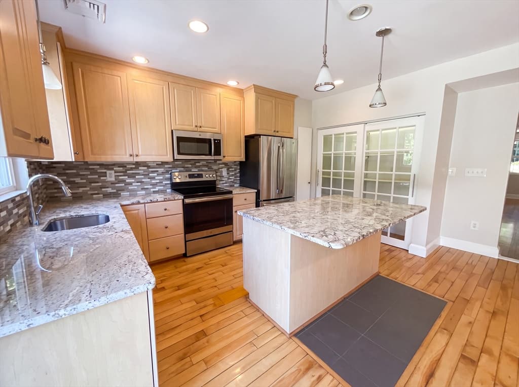 661 Main St # 661, Millis MA 02054 photo 7