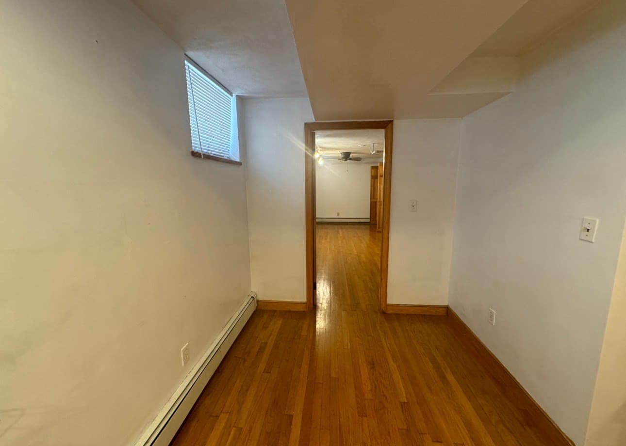 3 Family at 86 Chestnut St, Brookline MA 02445, Brookline, photo 20 of 33