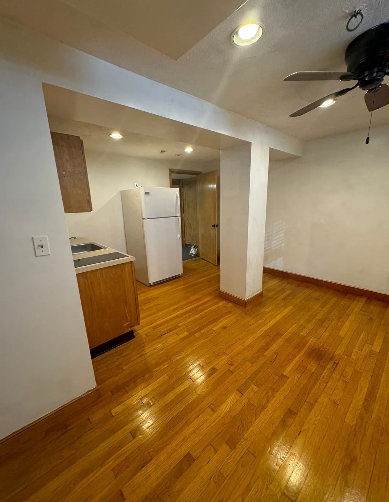 3 Family at 86 Chestnut St, Brookline MA 02445, Brookline, photo 24 of 33