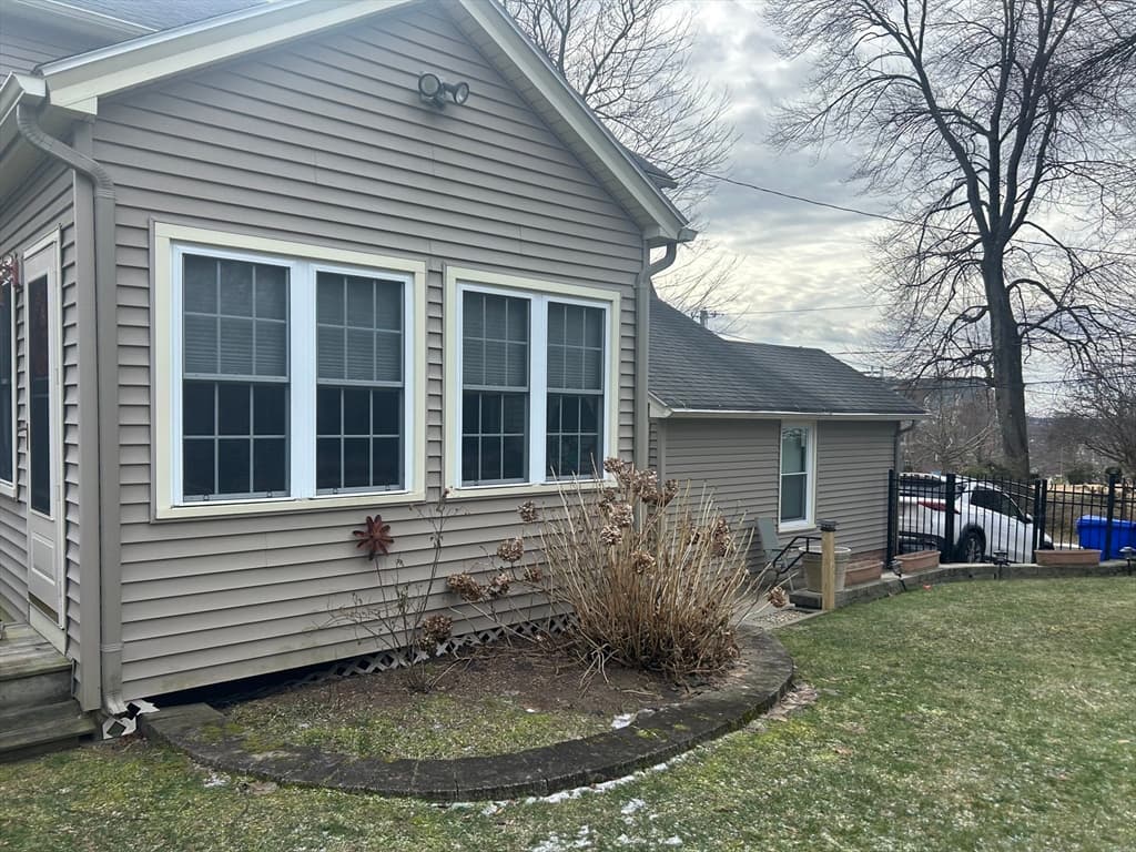 142 Springfield St, Springfield MA 01107 photo 23