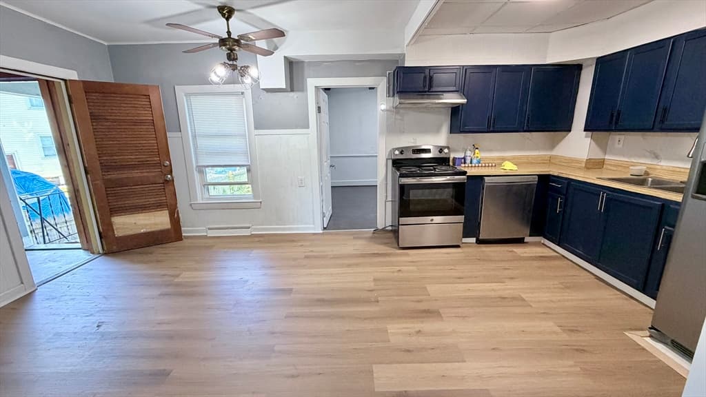 14-16 Grand St, Leominster MA 01453 photo 6