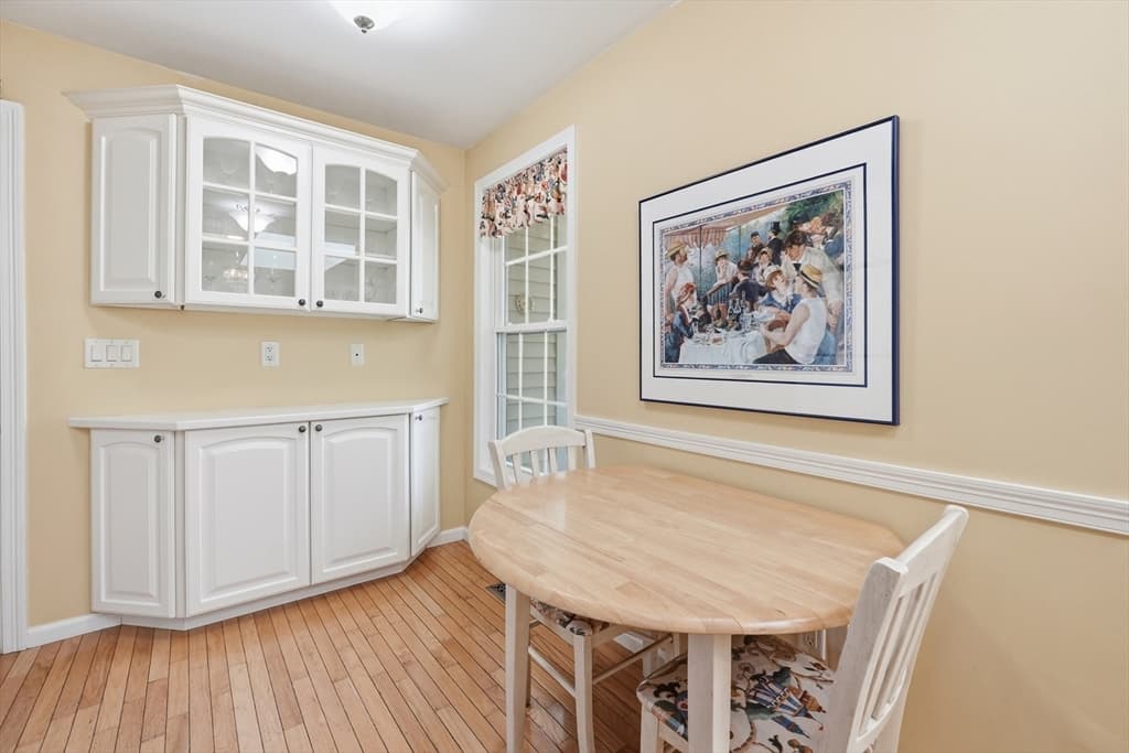 48 William Onthank Ln # 48, Southborough MA 01772 photo 6