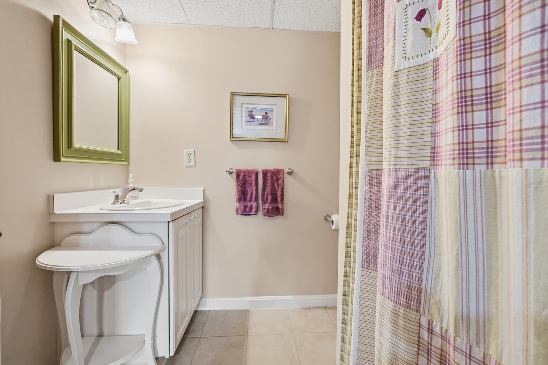 Condominium at 48 William Onthank Ln # 48, Southborough MA 01772, photo 26 of 33
