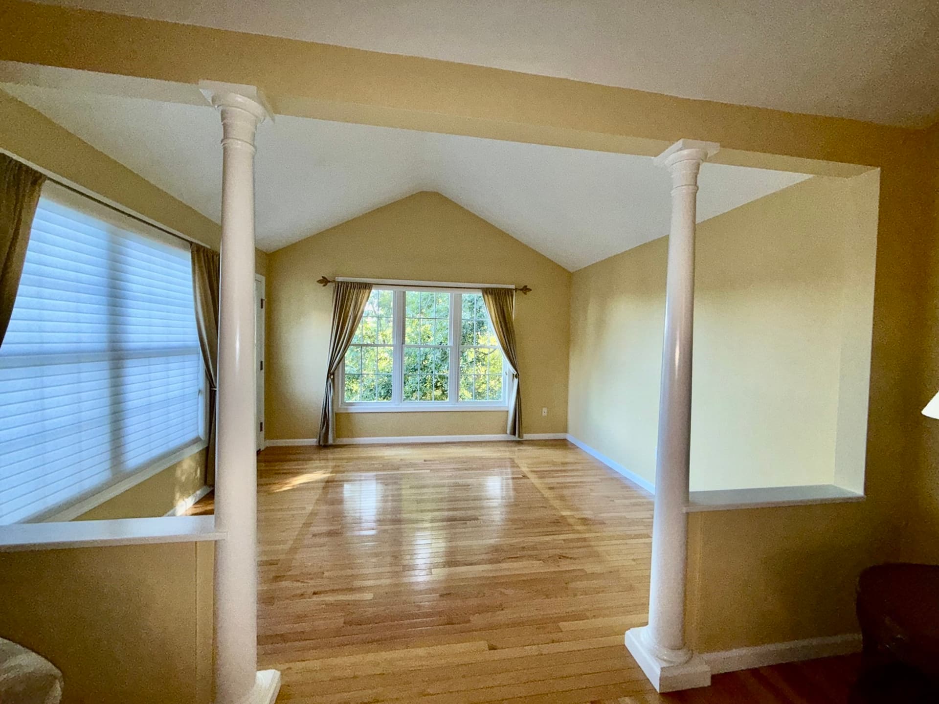 Condominium at 48 William Onthank Ln # 48, Southborough MA 01772, photo 5 of 33