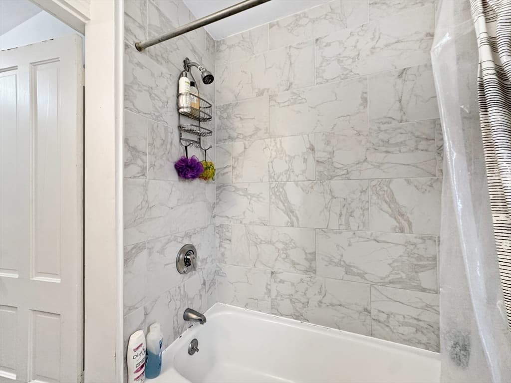 82 Federal St # 82, Newburyport MA 01950 photo 17