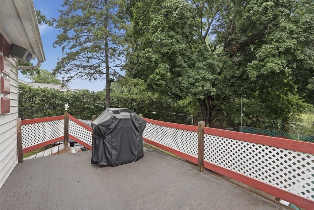 33 Rolling Ln, Hudson MA 01749 photo 34