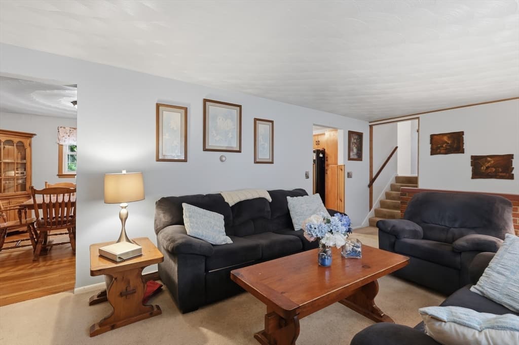 33 Rolling Ln, Hudson MA 01749 photo 10