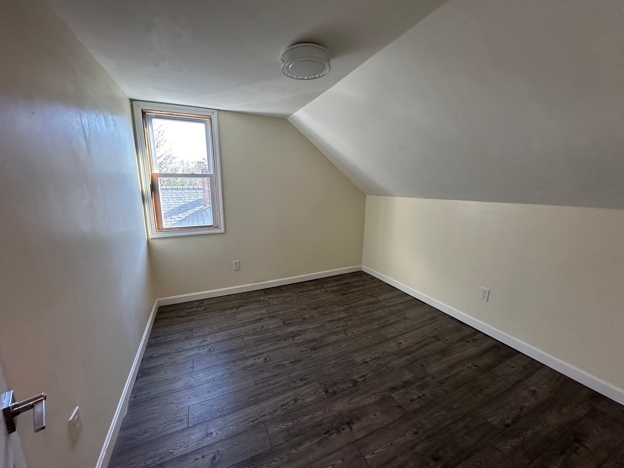 Single Family Residence at 8 Pike St, Hopkinton MA 01748, Hopkinton, photo 24 of 37