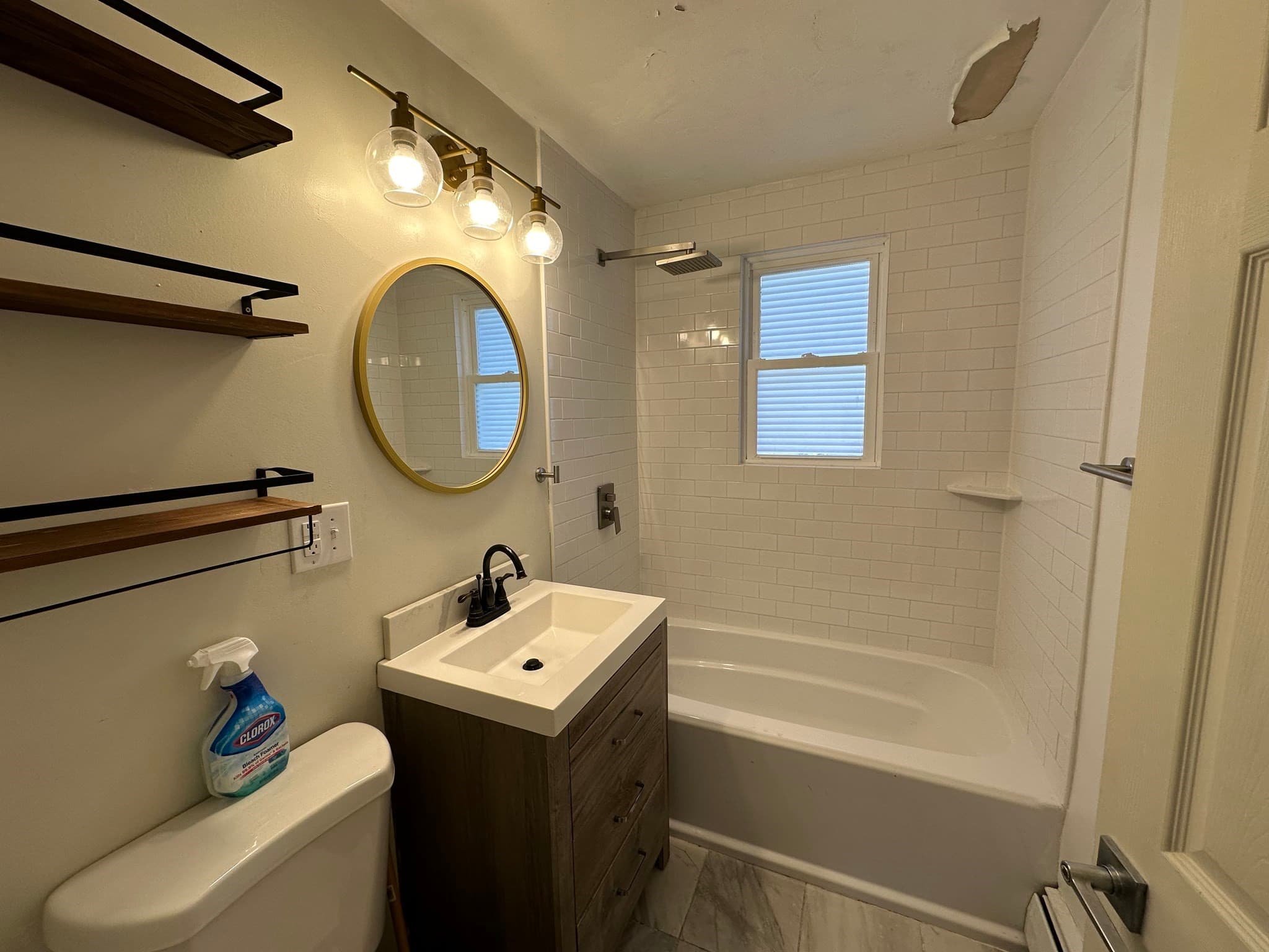 Single Family Residence at 8 Pike St, Hopkinton MA 01748, Hopkinton, photo 11 of 37