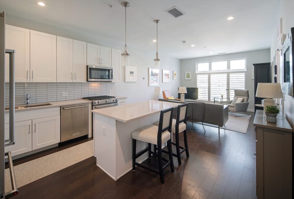 197 Washington St # 409, Somerville MA 02143 photo 9