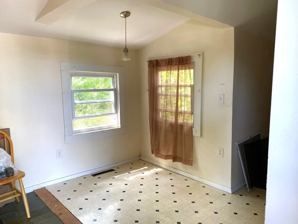 42 Lake View Rd, Weymouth MA 02189 photo 14