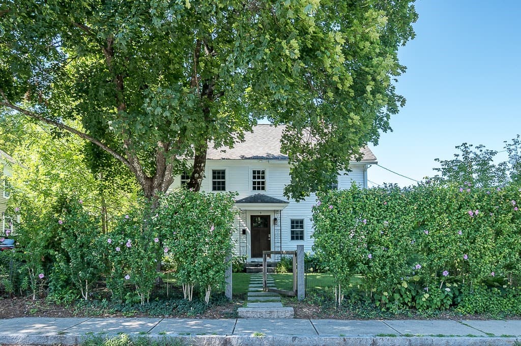 9 Cross Street, Westborough MA 01581 photo 2