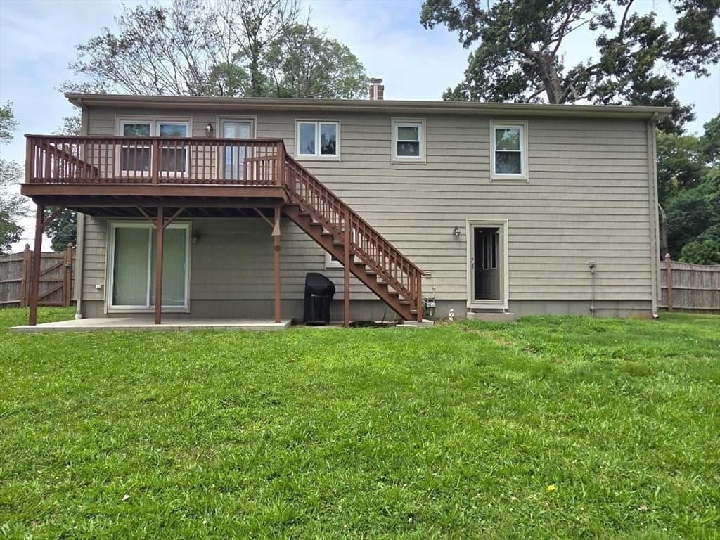 64 Woolley Ave, Somerset MA 02726 photo 10
