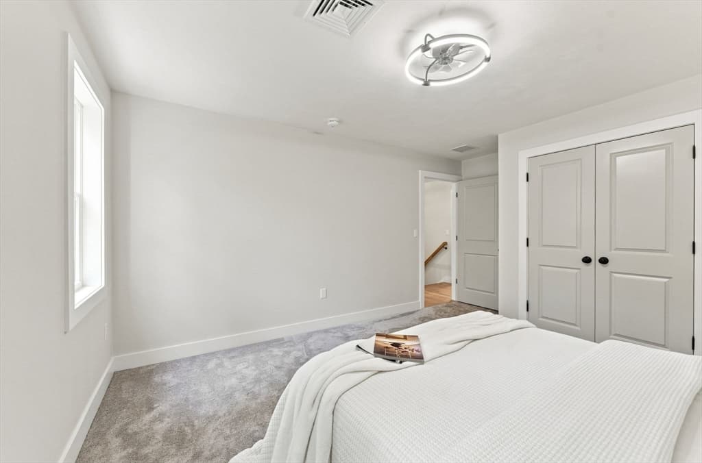 4 White Court, Douglas MA 01516 photo 34