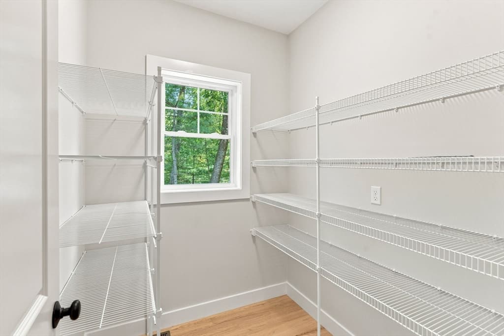 4 White Court, Douglas MA 01516 photo 14