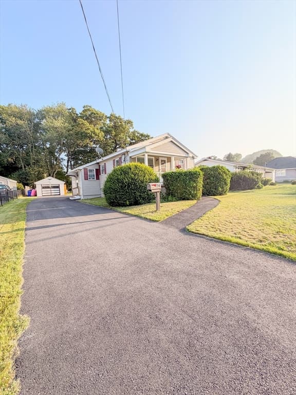 74 Kilmer Ave, Taunton MA 02780 photo 2