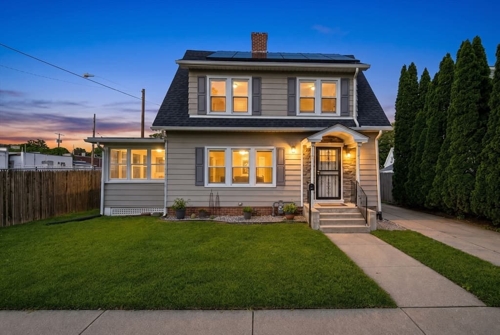 15 Garland St, Springfield MA 01118