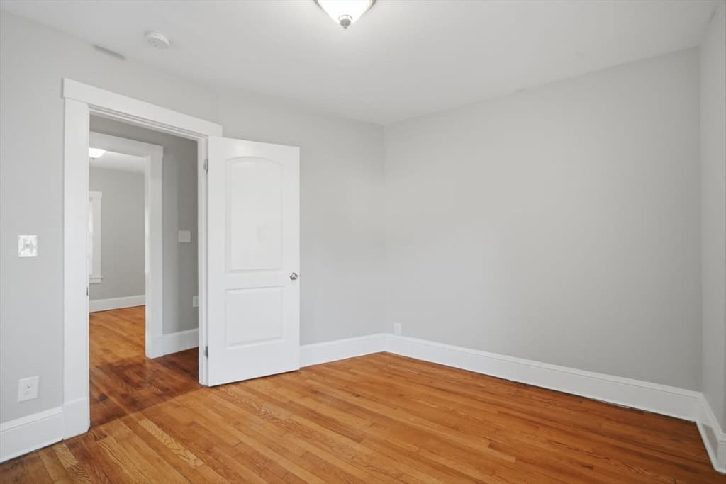 Single Family Residence at 15 Garland St, Springfield MA 01118, Springfield, photo 21 of 41